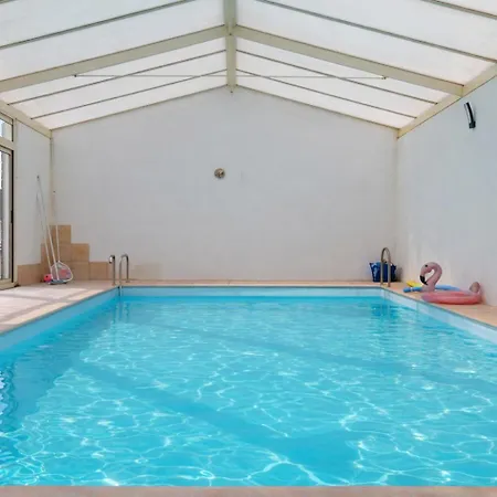 Tres Belle Maison A 9 Personnes